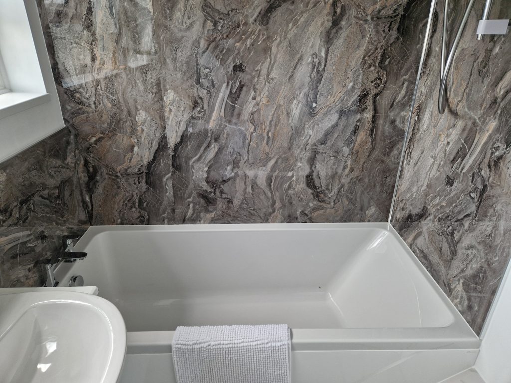 Designing the Perfect Bathroom: Storage, Style & Smart Solutions