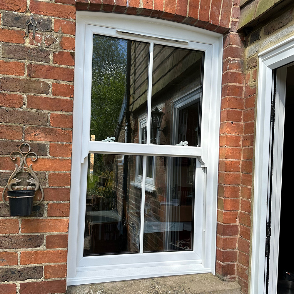Vertical Sliding Sash 1 Facelift