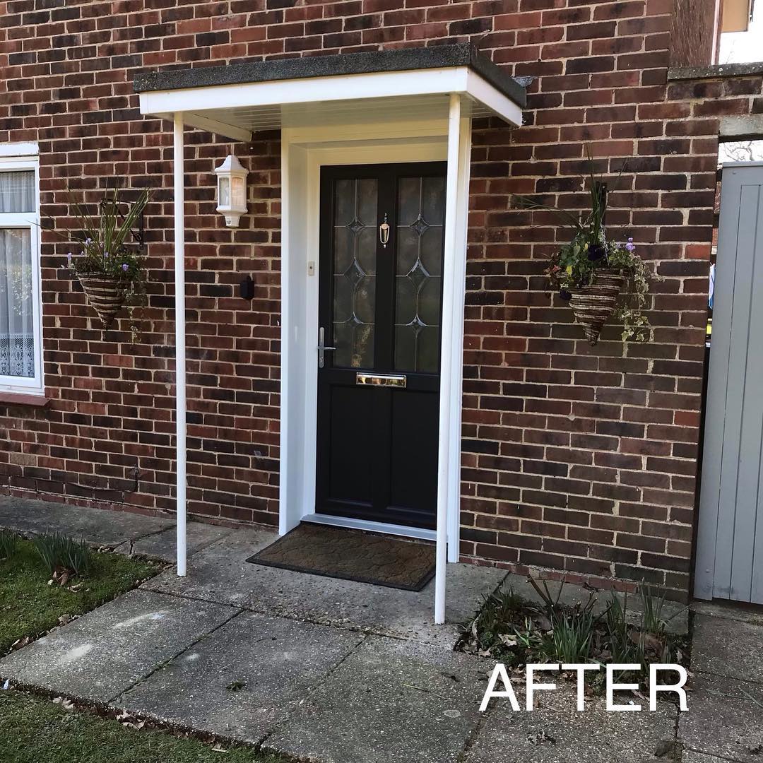 Front door after Facelift
