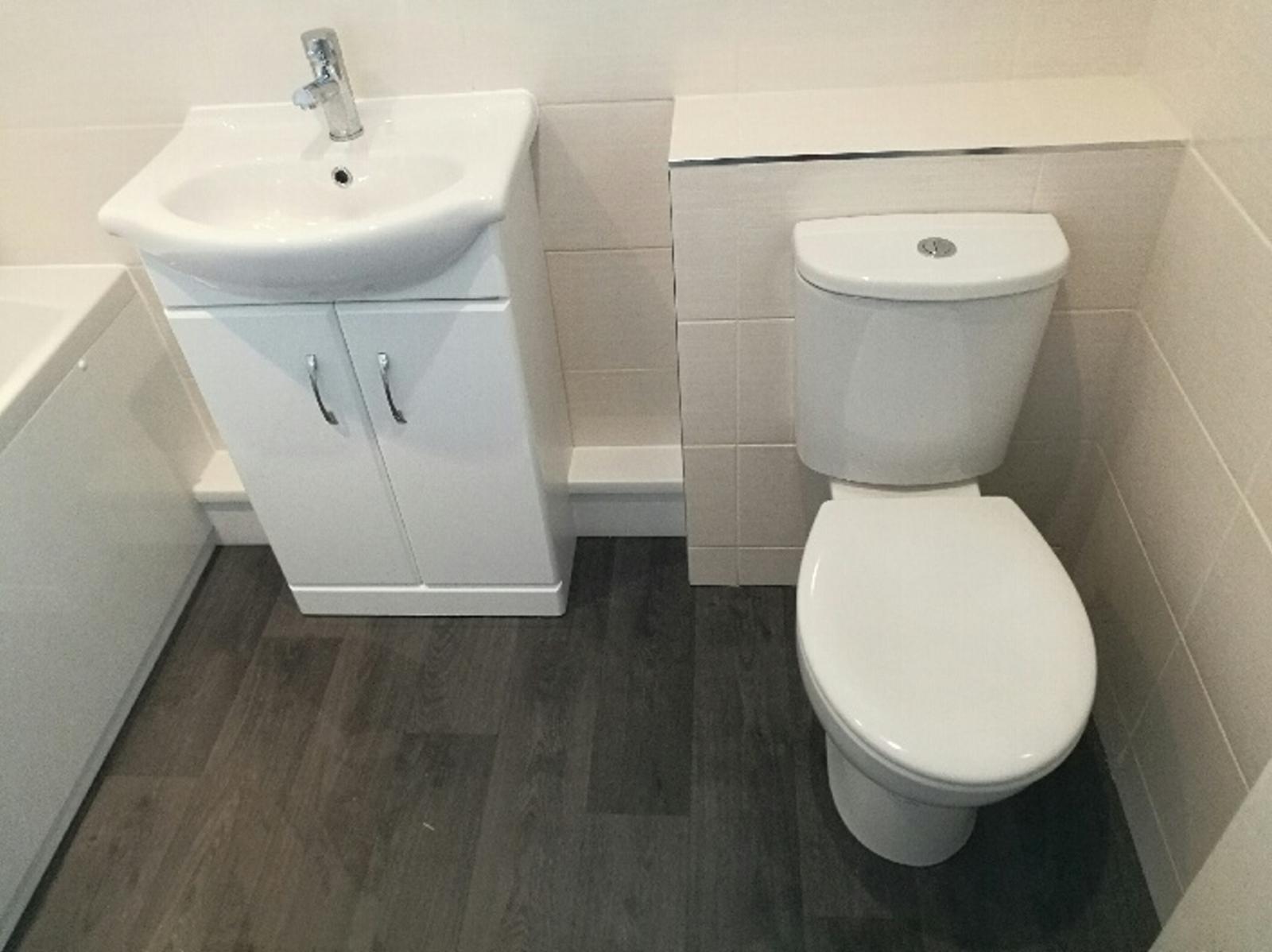 Bathroom installation for local landlord 2 Bathroom installation for local landlord 2 Facelift