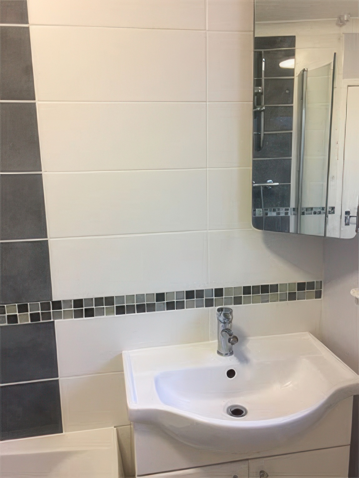bathroom installation 4 gigapixel standard v2 Facelift